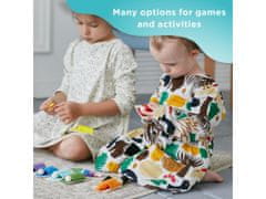 Ulanik Montessori dřevěná hračka „Small peg dolls with hats, beds and balls‟