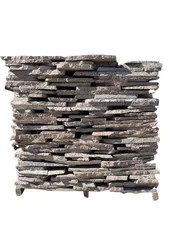 Porfyr Grigio Rosa Přírodní štípaný kámen , nepravidelné tvary tl. 10-30 mm, rozměr 25-50 cm