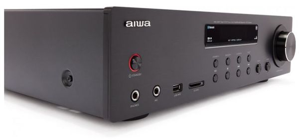  bezvremensko pojačalo snage Aiwa LED zaslon s USB ulazom velike snage Aux i zaobilaznom Bluetooth tehnologijom s izravnim anti-vibracijskim stopalom 