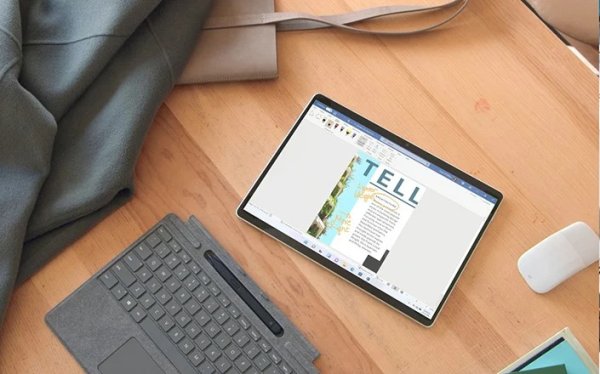 Microsoft Surface 8 hybridní lehký přenosný Wi-Fi ax Bluetooth displej s velmi vysokým rozlišením excelentní zvuk audio výkonný procesor
