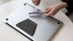 Design Nest FoldStand Laptop - šedý stojan na notebook