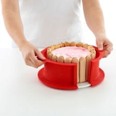Lékué Silikonová pečicí nádoba na Charlotte Lekue 18 cm | červená