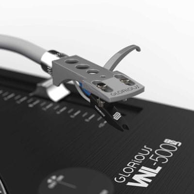  kiváló minőségű Glorious VNL-500 USB  lemezjátszó kiváló minőségű ortofon hangszedő tű a csomag része usb port a digitalizálásához beépített előerősítő 