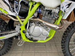 Markstore motors Motocykl ZUUMAV K5 250cc 21"/18" - černo-zelená