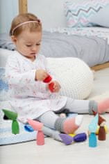 Ulanik Montessori dřevěná hračka „small peg dolls with hats‟