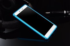 Case4mobile Hliníkový obal kryt pouzdro pro Huawei P8 Lite - Modrý
