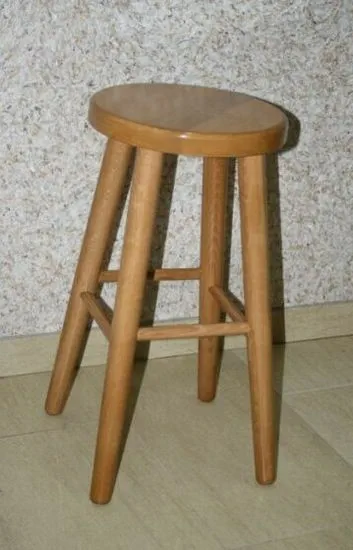 eoshop Buková stolička o výšce 60 cm (Barva dřeva: Ořech)