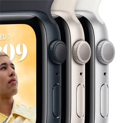 Chytré hodinky Apple Watch SE 2022 Retina displej monitorování tepu srdeční činnosti hudební přehrávač volání notifikace NFC platby Apple Pay hluk App Store