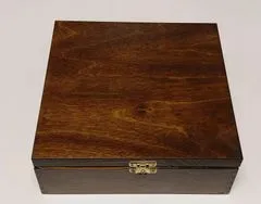 INTEREST Luxusní dřevěná kazeta na čaj a různé předměty.