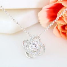 Lovilion Mé dceři – Stříbrný náhrdelník se zirkonovými krystaly HANA