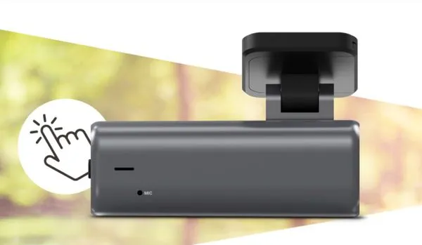  navitel r33 autóskamera full hd felbontás belső hátsó és elülső kamera vezérlés mobilalkalmazással wifi kártya olvasó gsensor 