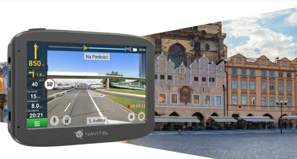  navitel re 5 dual autóskamera full hd felbontás belső fő elülső kamera érintőképernyő navigáció útvonal számítás kártyaolvasó gsensor 