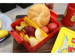 sarcia.eu Sada LEGO Girl 390ml krabička na oběd / krabička na snídani a láhev na vodu v červené a žluté barvě Uniwersalny