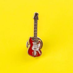 Pinets® Ozdobný špendlík bílá a červená elektrická kytara