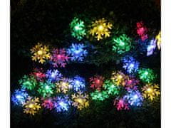 AUR Vnitřní LED vánoční řetěz se sněhovými vločkami - různobarevná, 12m, 100 LED
