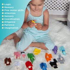 Ulanik Montessori dřevěná hračka "Peg Dolls with Beds and Hats small"