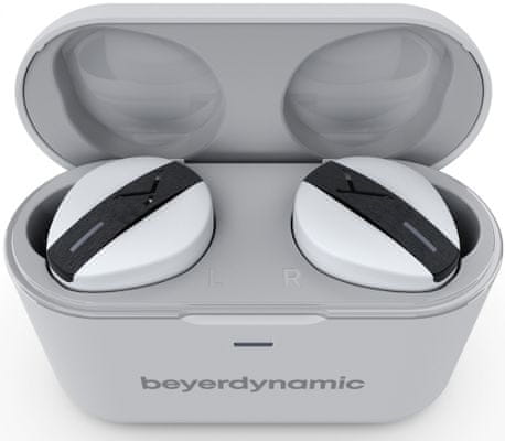  moderní sluchátka do uší beyerdynamic Free Byrd handsfree mikrofon vynikající kvalita zvuku google fast pair ipx4 odolná vodě a potu 
