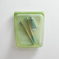 Stasher Stasher silikonový sáček na potraviny - Half Gallon, 1,92l Barva: zelená, Barva original: Rainbow Green, material 1: Platinový silikon