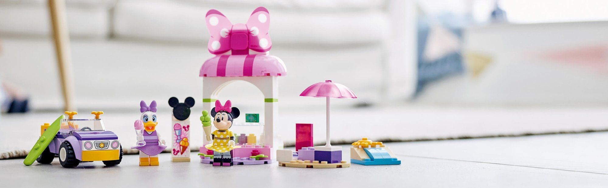 LEGO Disney Mickey and Friends 10773 Myška Minnie a zmrzlinárna
