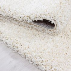 Krémový huňatý koberec 140 cm x 200 cm