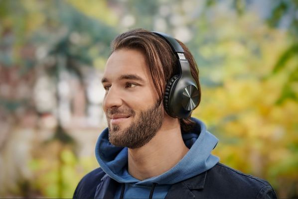  náhlavní sluchátka panasonic rb-hx220b Bluetooth dlouhá výdrž až 23 h na nabití super zvuk handsfree výdrž 