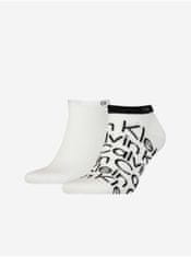 Calvin Klein Sada dvou párů pánských vzorovaných ponožek v bílé barvě Calvin Klein Underwear 39-42