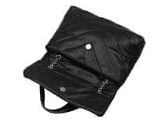 sarcia.eu Černá prošívaná kabelka , stříbrný řetízek 30,5x8x21 cm