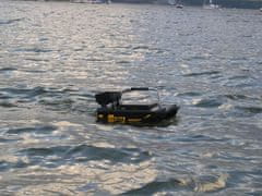Sports Zavážecí loďka a bezdrátový sonar v hodinkách