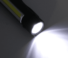 KN Přenosná LED svítilna 3W s magnetem Barva: černá