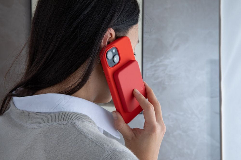 Levně EPICO silikonový kryt pro iPhone 14 Pro Max s podporou uchycení MagSafe – tmavě červený, 69510102900001