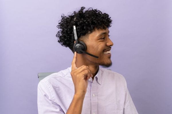  moderní bluetooth sluchátka jlab go work pro vynikající zvuk ekvalizér pracovní režim hudební režim dlouhá výdrž na nabití handsfree technologie 